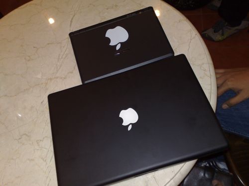 Black MacBook with black MacBookquito
